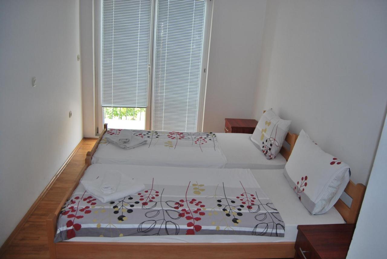 Vila Delfin โอครีด ภายนอก รูปภาพ